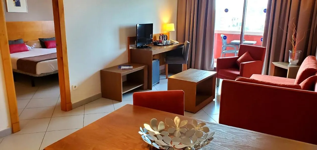 Ohtels Campo De Gibraltar 호텔 La Línea de la Concepción
