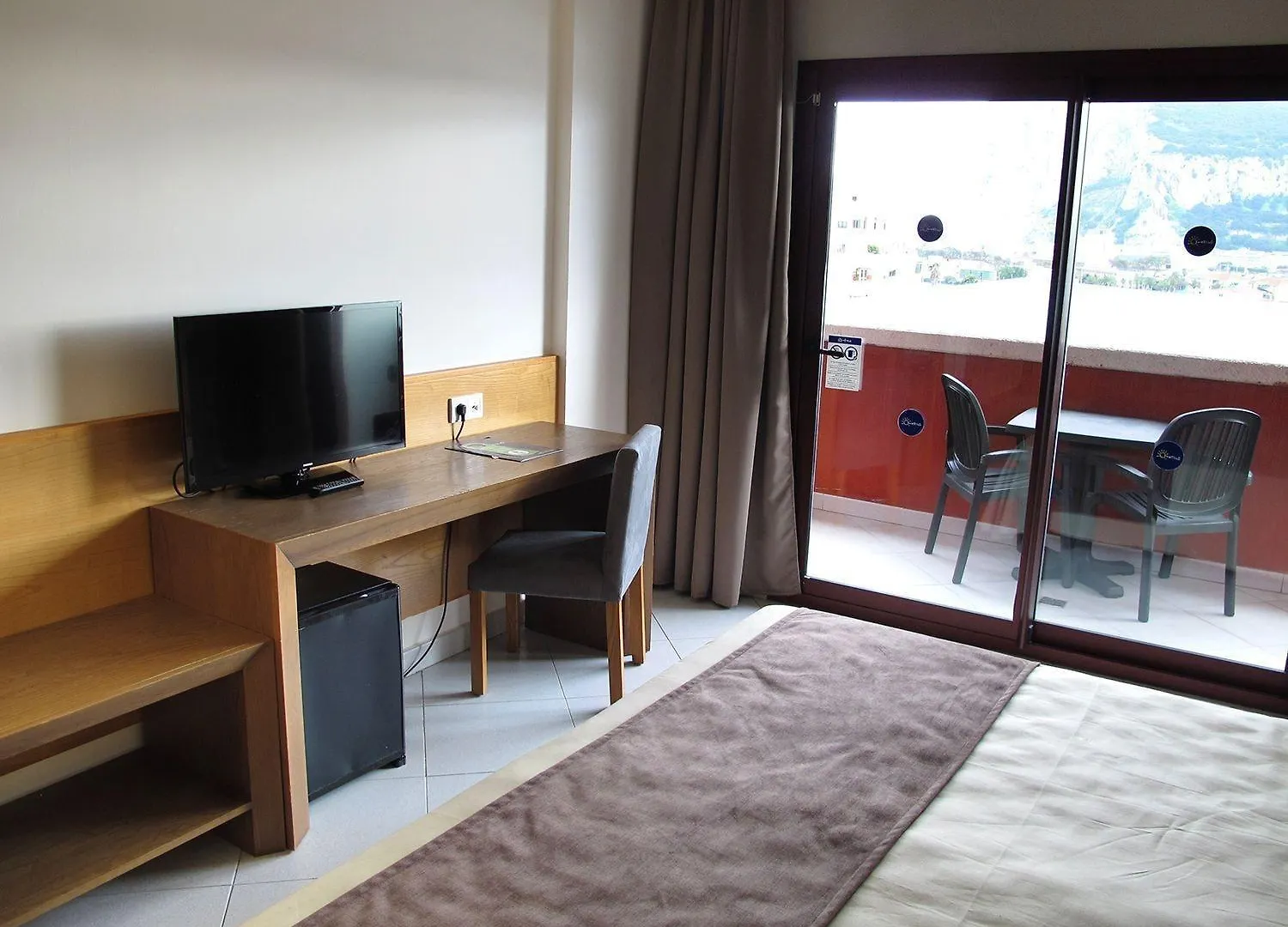 Ohtels Campo De Gibraltar 호텔 La Línea de la Concepción