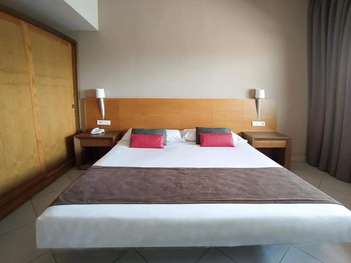 Ohtels Campo De Gibraltar 호텔 La Línea de la Concepción