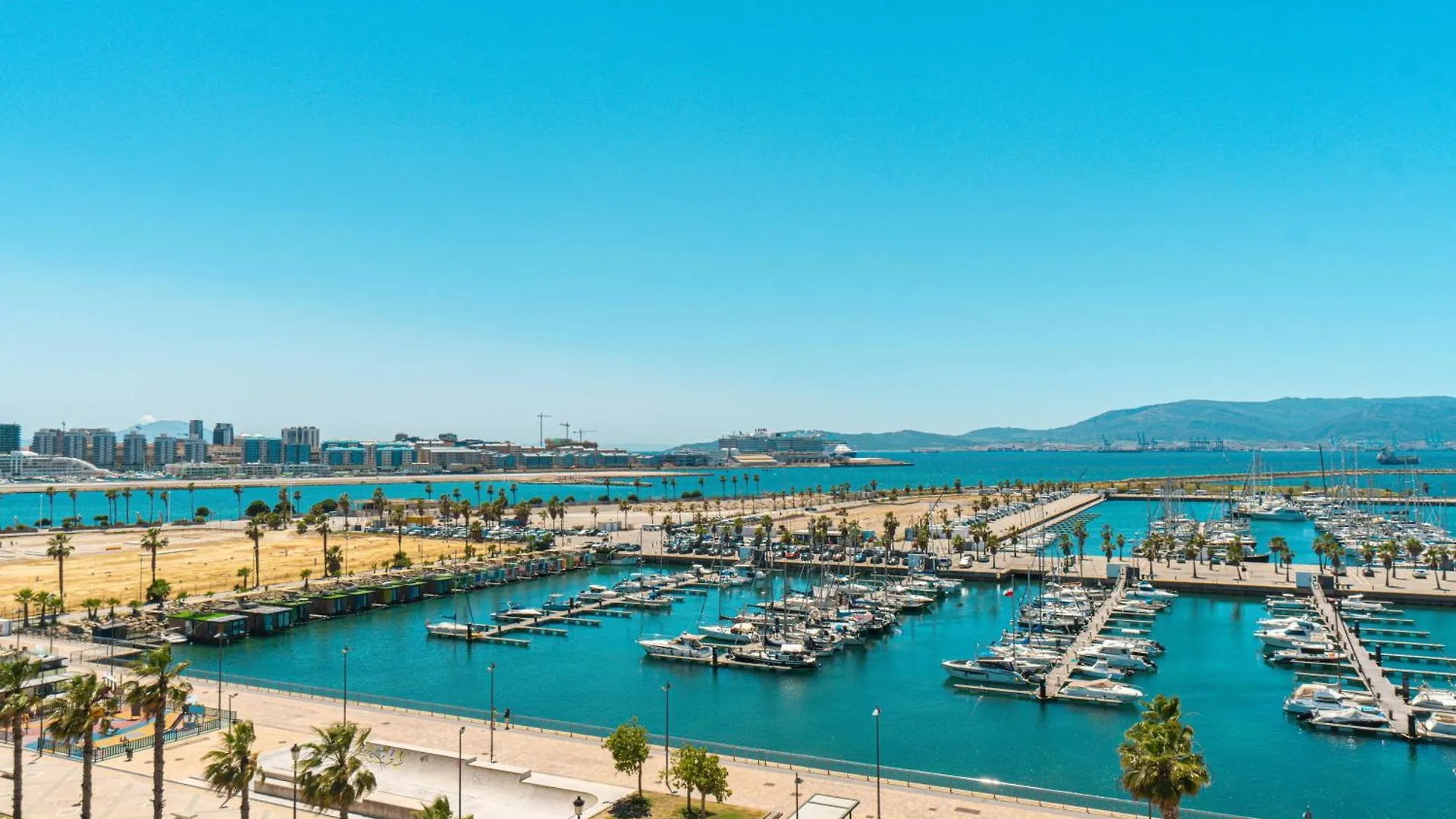 Отель Ohtels Campo De Gibraltar Ла-Линеа-де-ла-Консепсьон Испания