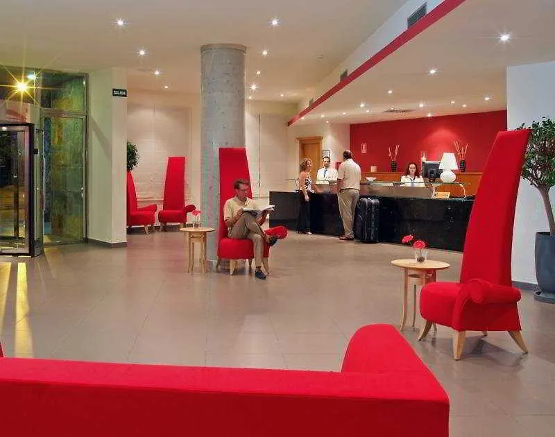 Отель Ohtels Campo De Gibraltar Ла-Линеа-де-ла-Консепсьон