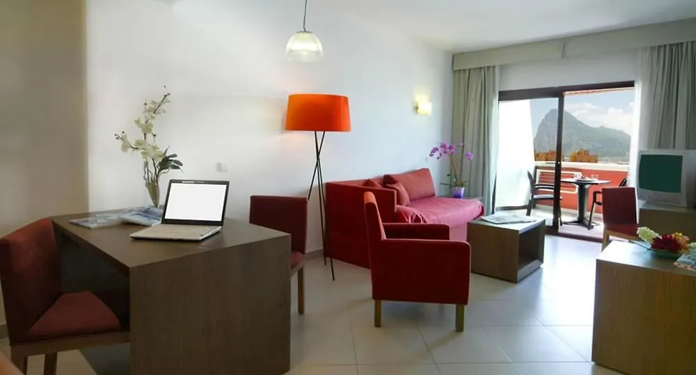Ohtels Campo De Gibraltar 호텔 La Línea de la Concepción